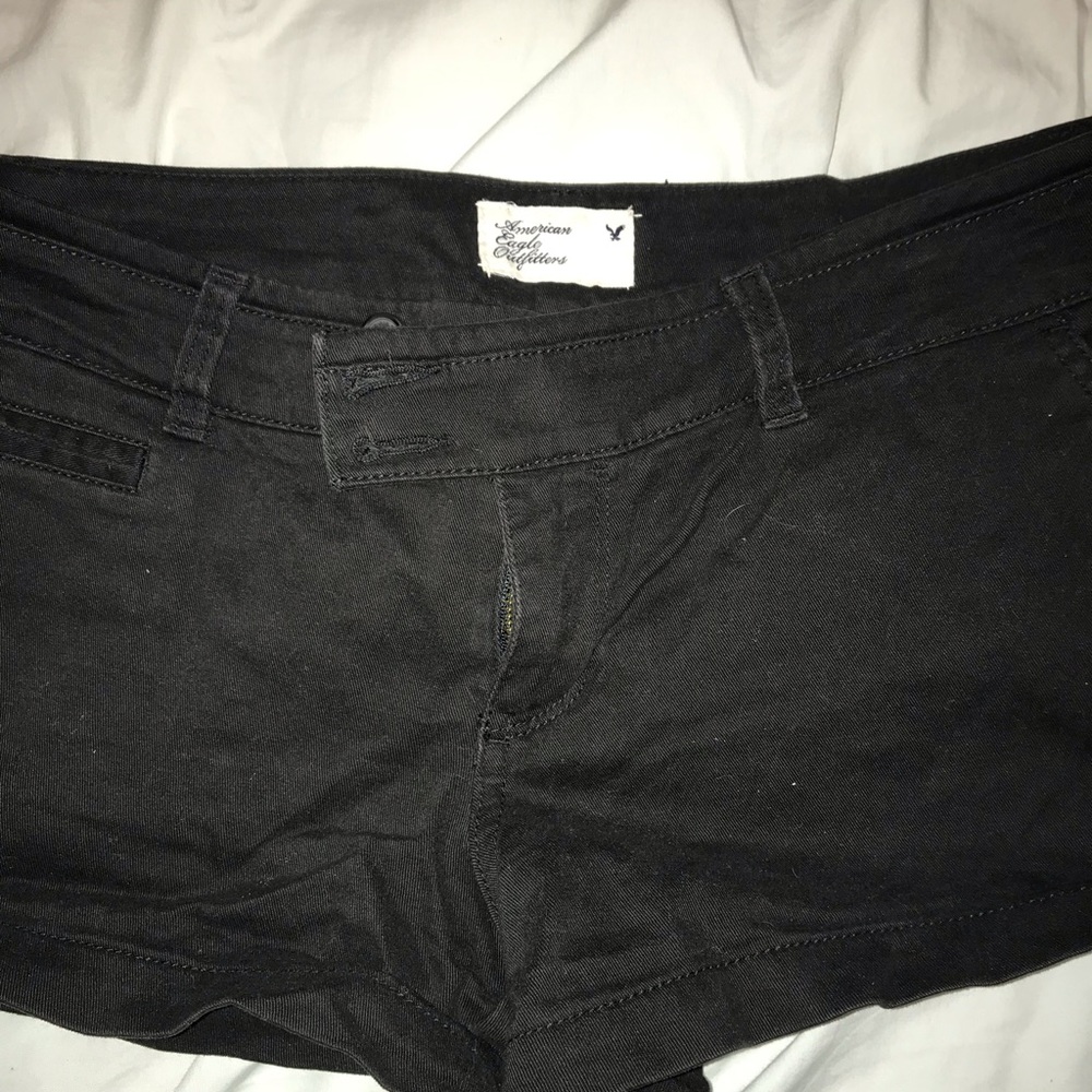 American eagle black shorts